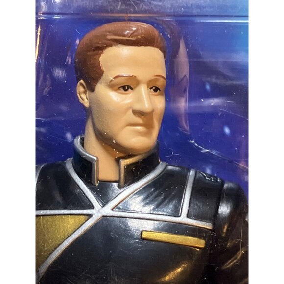 Babylon Caoptain John Sheridan with Babylon Space Station - Picture 3 of 11